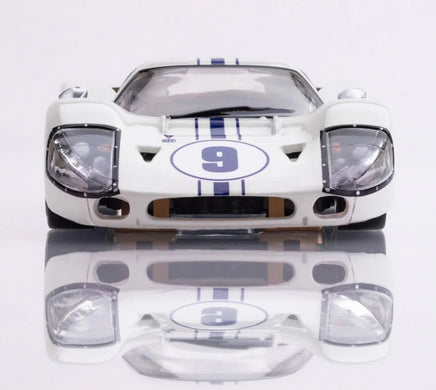 AFX Racing - GT40 Mark IV #9, White - Hobby Recreation Products