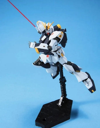 Bandai - HGUC RX - 93 Nu Gundam "Char's Counterattack" 1/144, Bandai - Hobby Recreation Products