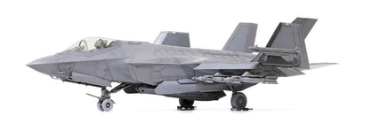 TAM61127-1-48-Lockheed-Martin-F-35-C