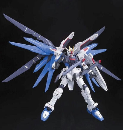 Bandai - #5 Freedom Gundam "Gundam SEED", Bandai RG - Hobby Recreation Products